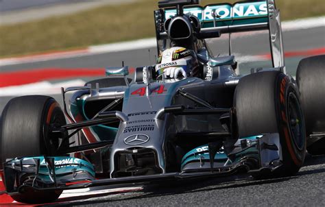 Lewis Hamilton Leads Mercedes AMG Front Row After Qualifying At Spanish GP