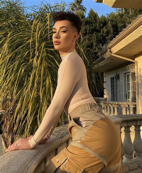 Pin Van James Charles Op James Charles Foto Zwart Wit Zwart Wit Foto