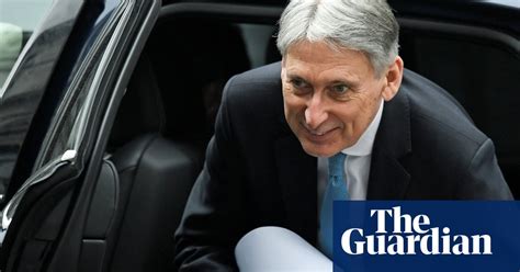 Theresa May To Allow Free Vote On Managed No Deal Brexit Plan