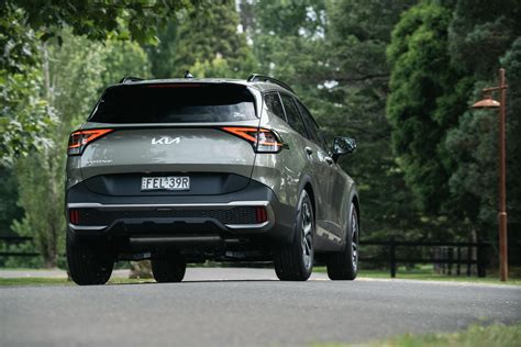 Kia Sportage Vs Mitsubishi Outlander Comparison CarExpert