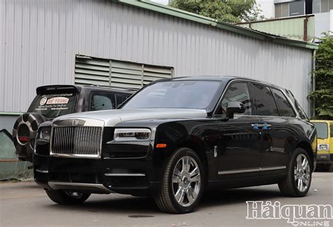 Chiêm Ngưỡng Siêu Xe Roll Royce Cullinan 40 Tỷ ở Hà Nội