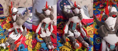 Starscream Plushie By Crystal Rosewing On Deviantart