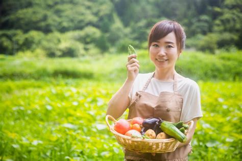 【家事ヤロウ】財前直見さんの移住生活spレシピまとめ。大分新居財前パークの採れたて野菜＆蜂蜜で。 凛とした暮らし〜凛々と〜