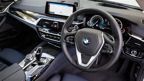 2017 BMW 520d Interior Exterior - YouTube