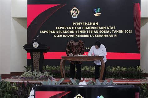 Penyerahan Laporan Hasil Pemeriksaan Bpk Atas Laporan Keuangan Kemensos