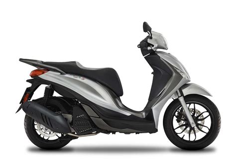 Motorrad Vergleich Peugeot Tweet 125 GT 2023 Vs Piaggio Medley S 125