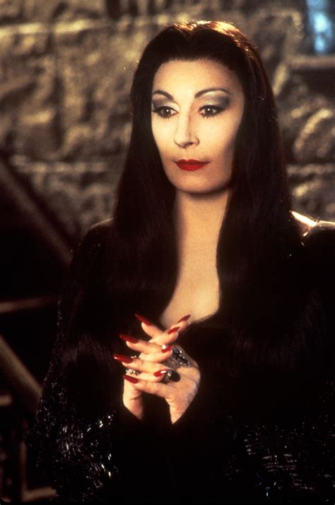 Morticia Addams Does Your Makeup | Saubhaya Makeup