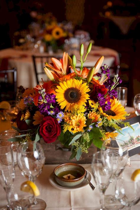 50 Beautiful Sunflower Arrangement Center Pieces Easy To Make It Sunflower Wedding