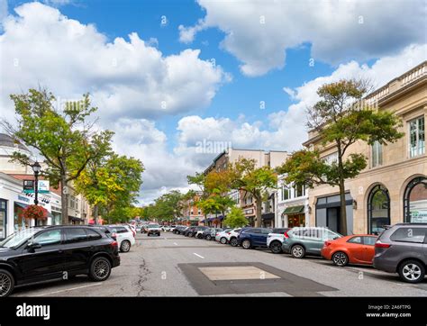 Greenwich Avenue in downtown Greenwich, Connecticut, USA Stock Photo ...