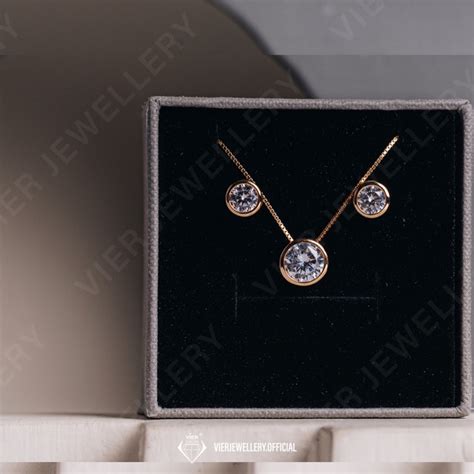 Jual Wynn Edition Set Jewellery Perhiasan Kalung Dan