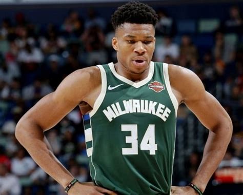 Giannis Antetokounmpo Salary Per Year The Smartwatch 147g1b