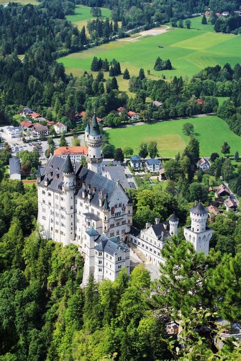 Castelo De Neuschwanstein Alemanha Fotografia Editorial Imagem De