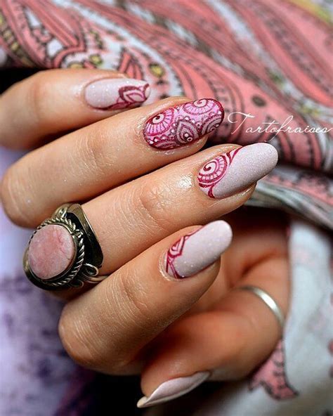 Tartofraises Nail Artists Instagram photo Découvre ce nail art nude