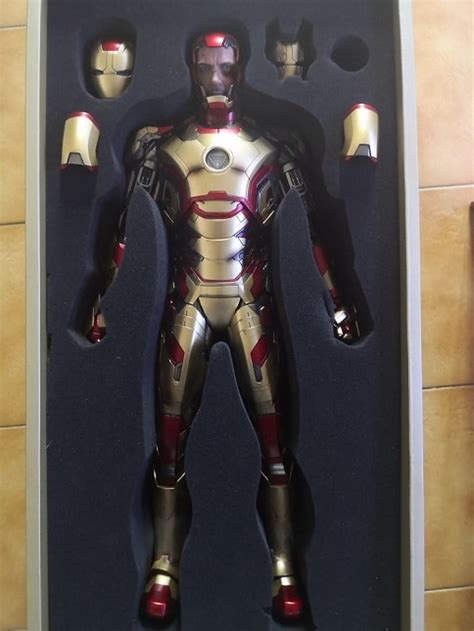 Iron Man 3 Mark Xlii 42 Deluxe Version 1 4th Scale Qs008 Hot Toys Cawette Jones