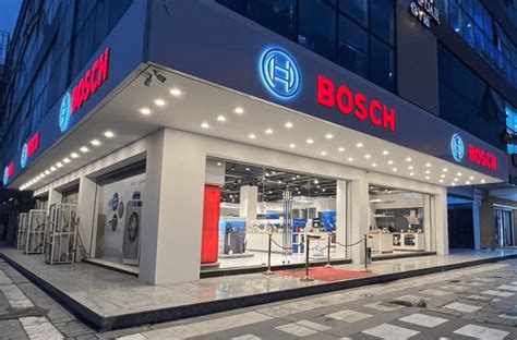 Bosch Largest Flagship Store In Middle East Abdul Latif 48 Off