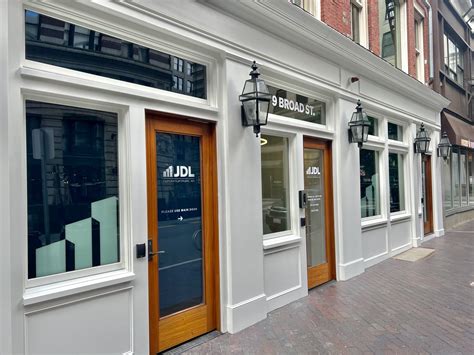 How much do general contractors make in today’s booming market? 28