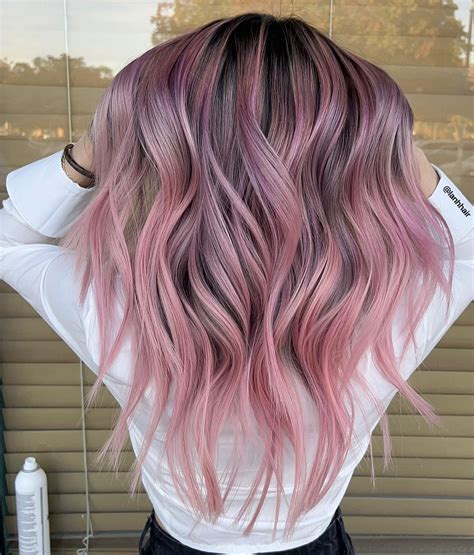 25 Gorgeous Pink Highlights for a Vibrant and Playful Hair - Hairstylery