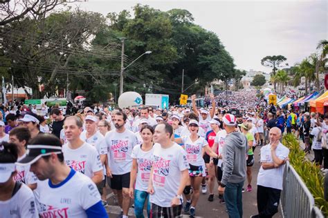 10 mil pessoas correram pelas ruas de Curitiba em prol da construção do