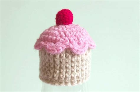 Knit A Sweet Cupcake Hat With This Free Pattern