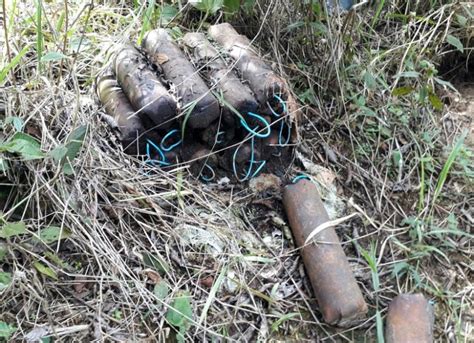 Ejército destruye explosivos que fueron instalados cerca de una escuela