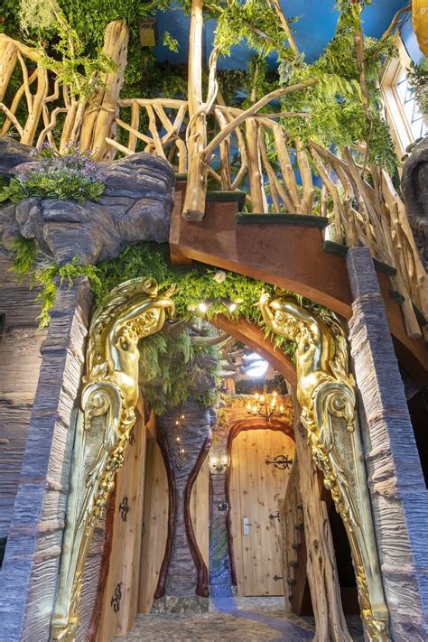 MBTA Route 36 Guide: West Roxbury to Forest Hills Schedule 7