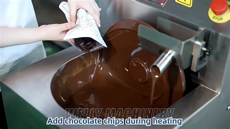 Small Dates Spin Chocolate Coating Panning Nut Ice Cream Machine Table