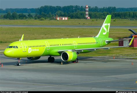 Ra S Siberia Airlines Airbus A N Photo By Alexander