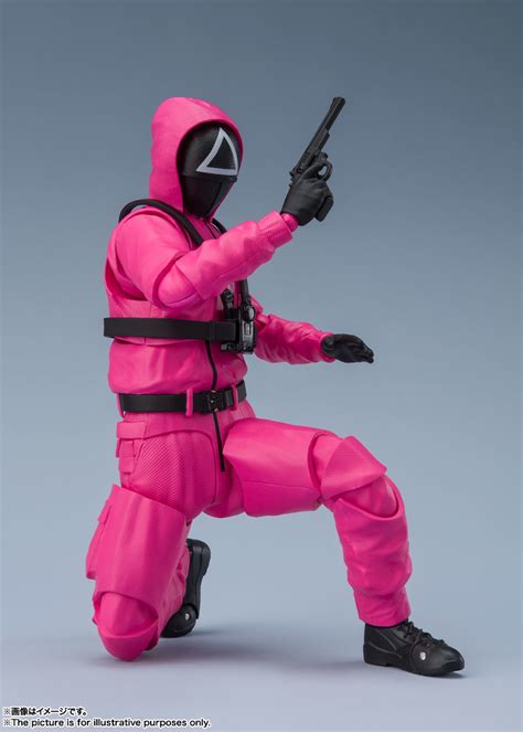 May229514 Netflix Squid Game Masked Soldier S H Figuarts Af Previews World