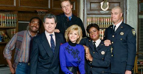 Night Court Season 9 - watch full episodes streaming online