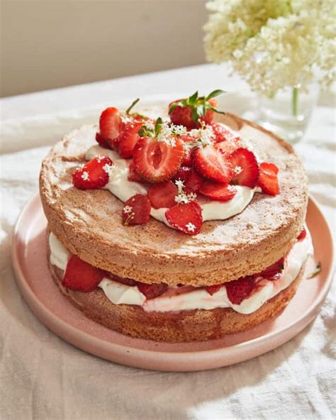 Strawberry Sponge Cake English Strawberry Shortcake Izy Hossack Top With Cinnamon