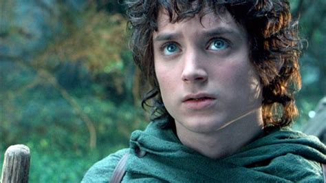 Elijah Wood Weighs in on the Crazy Amount of Money Being Spent on the New LOTR Series — GeekTyrant