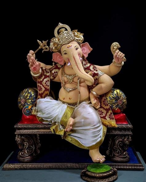 Ganesh Murti Images Shri Ganesh Images Ganesh Art Ganesha Pictures