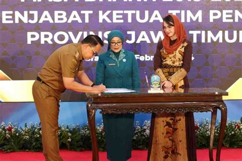 InfoPublik SERTIJAB KETUA TP PKK PROVINSI JAWA TIMUR