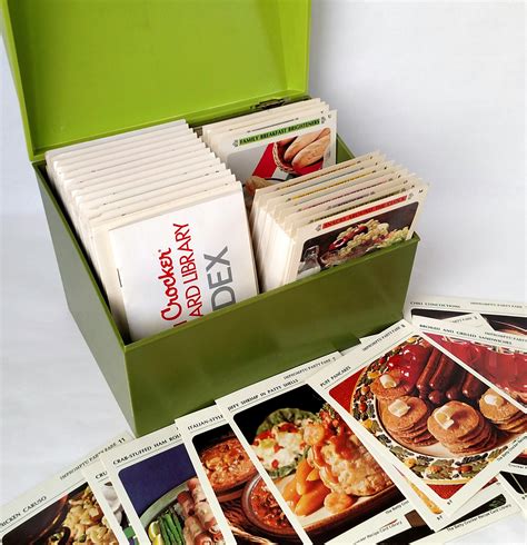 Vintage 1971 Betty Crocker Recipe Card Library Box Set