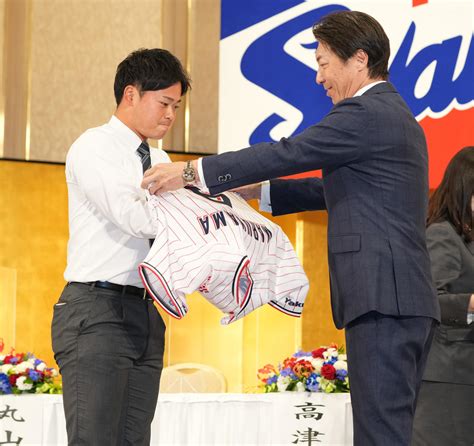 ヤクルト2位丸山和郁「頑張れよバレンティン」同学年村上宗隆から珍エール プロ野球写真ニュース 日刊スポーツ