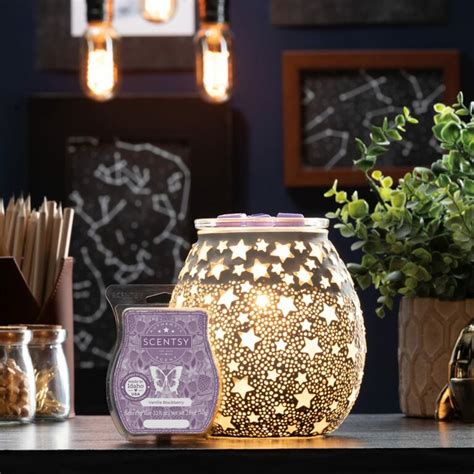 Scentsy Warmer And Scent Of The Month