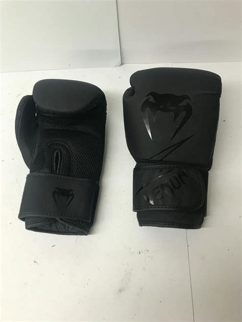 Used Venum Md Oz Boxing Gloves Sidelineswap