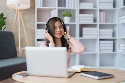 5 Beneficios De Escuchar Música Mientras Trabajas Weremote