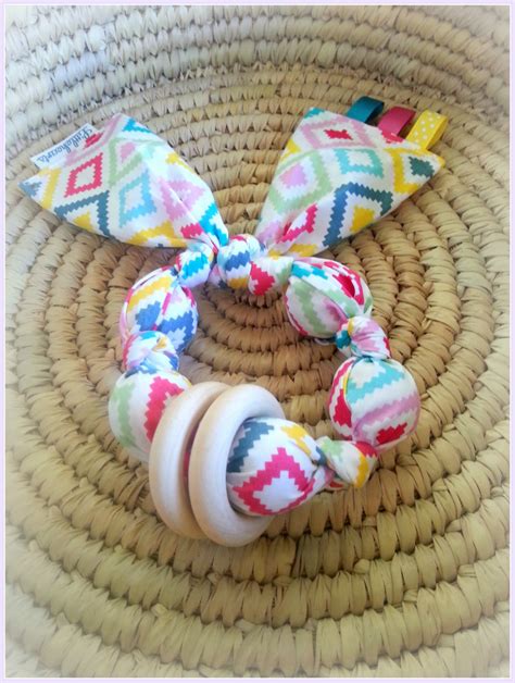 Fabric Teething Ring Toy with Crinkle | Felt