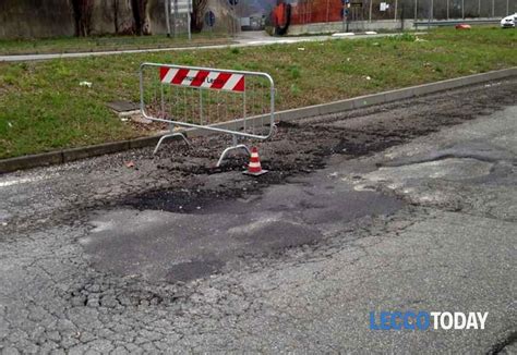 Degrado Urbano A Lecco In Via Marsala 30 Questo E Lo Stato Della