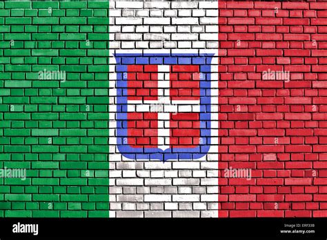 flag of Kingdom of Italy painted on brick wall Stock Photo - Alamy