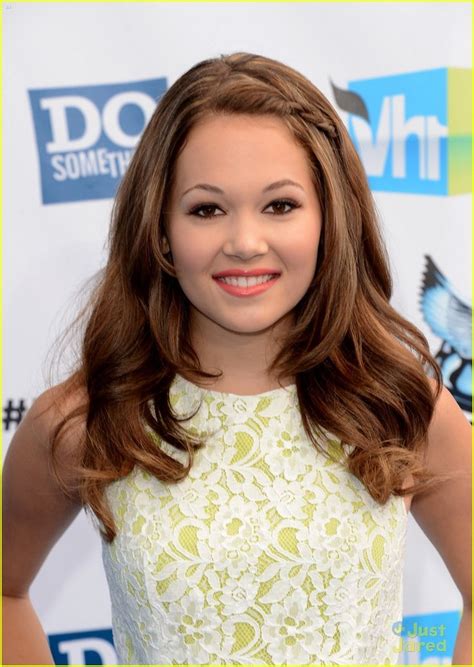 Full Sized Photo Of Kelli Berglund Sierra Mccormick Ds Awards 07