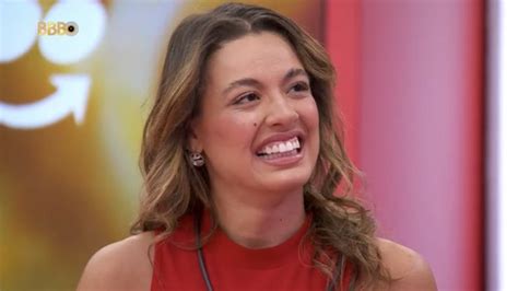 Beatriz Tirou Lentes Dos Dentes Para Entrar No BBB 24 Especialista