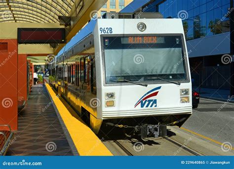 Santa Clara VTA Light Rail, San Jose, California, USA Editorial Image ...