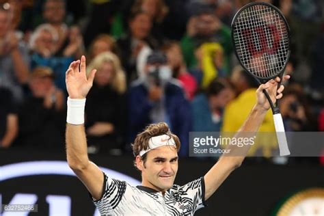 Australian Open 2017: Federer fends off Wawrinka to reach Sunday's ...