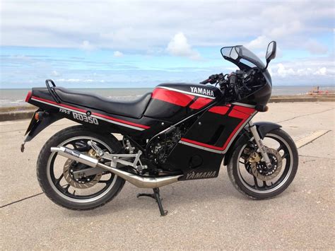 Yamaha Rd Ypvs F Year Ebay