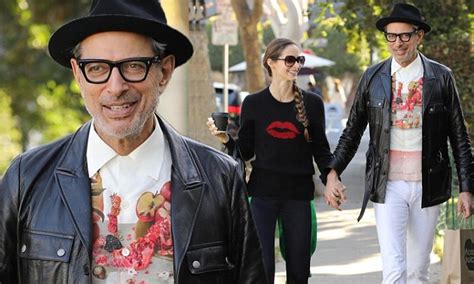 Jeff Goldblum Holds Hands With Wife Emilie In Los Angeles Daily Mail