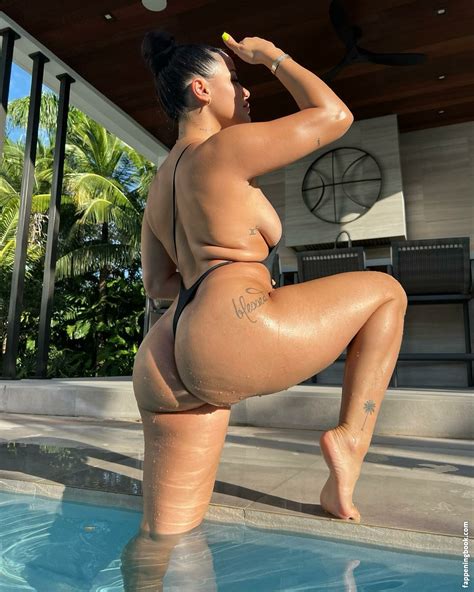 Katya Elise Henry Katyaelisehenrysworld Nude OnlyFans Leaks The