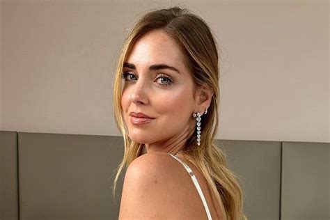 Chiara Ferragni E Os Quatro Vestidos Que V O Do Nu Ao Dio Que Passam