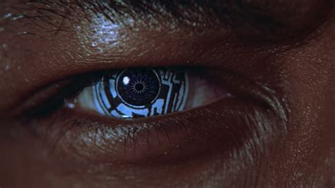 Holy Terminator Eyes An Led Contact Lens That Gives Your Eyes A